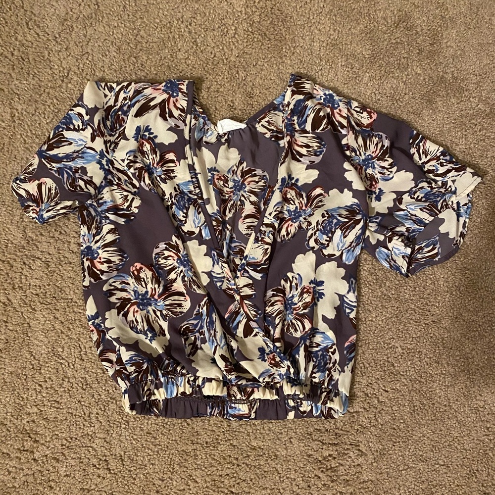 Super cute blouse